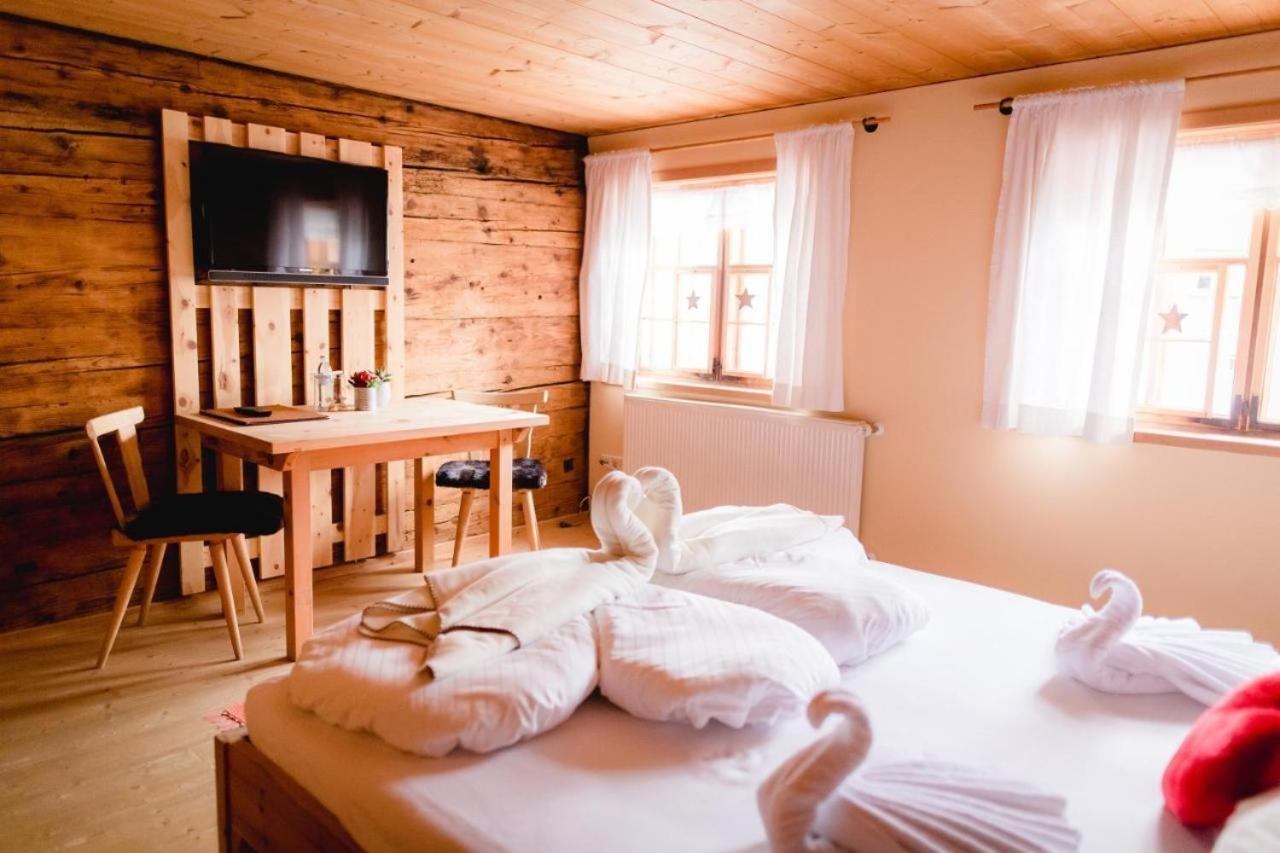 Hotel Naze'S Hus Mellau Extérieur photo